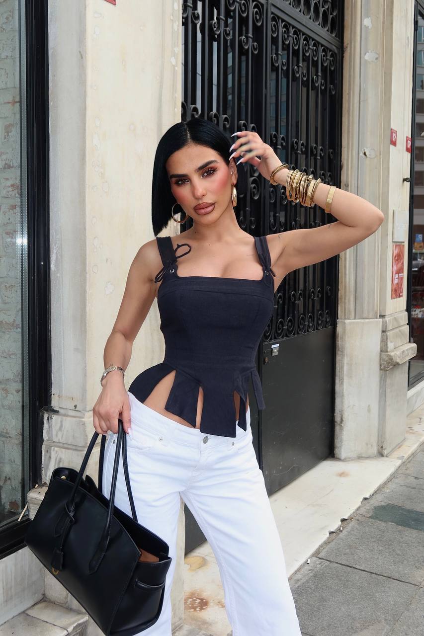 İp bağlamalı dilimli korse bluz